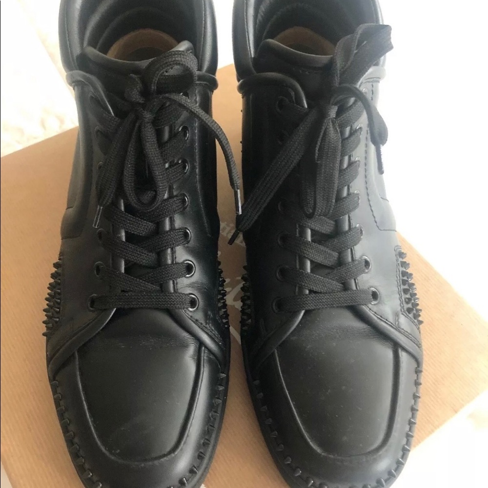 Christian Louboutin Us 9